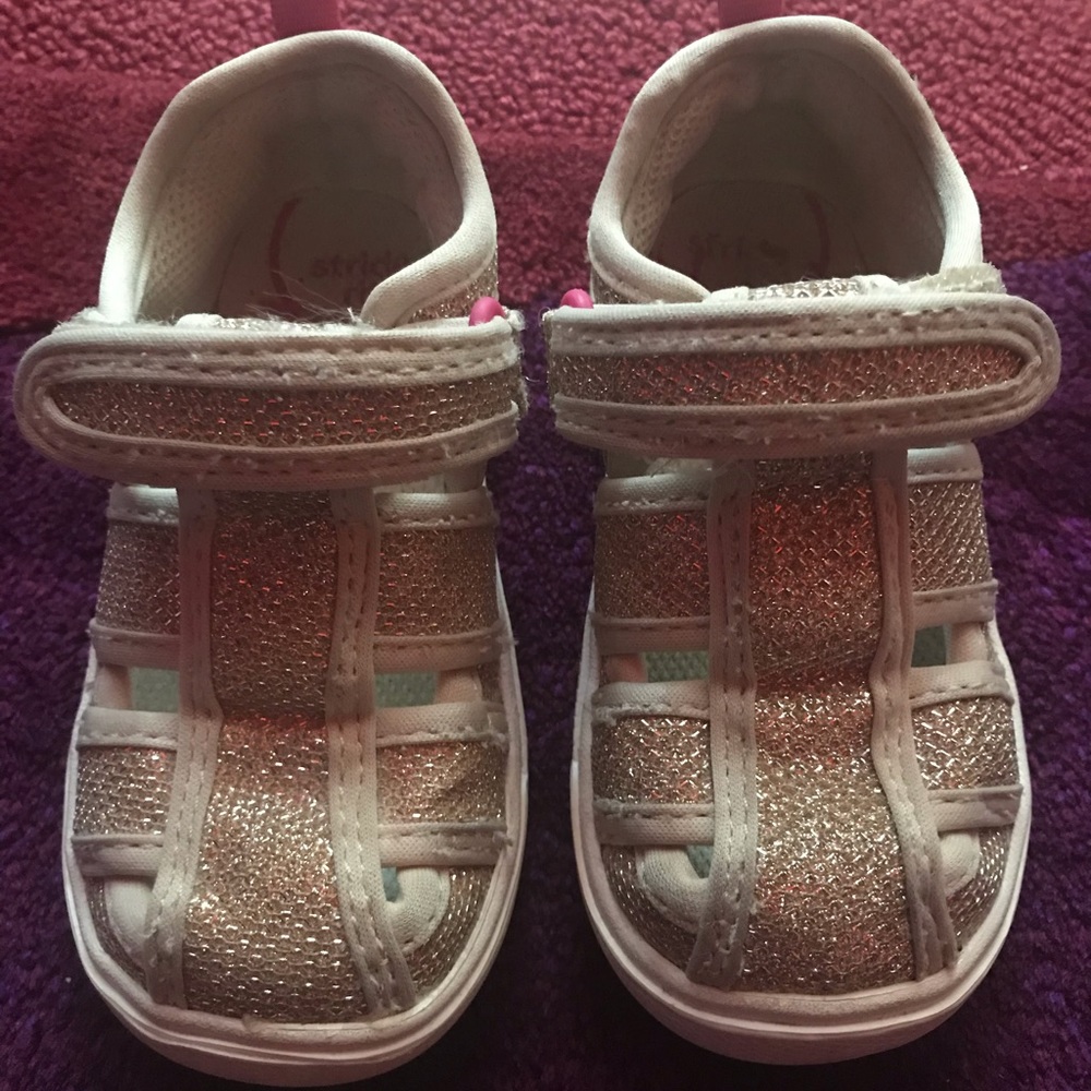 Little girls stride rite sawyer shoes
